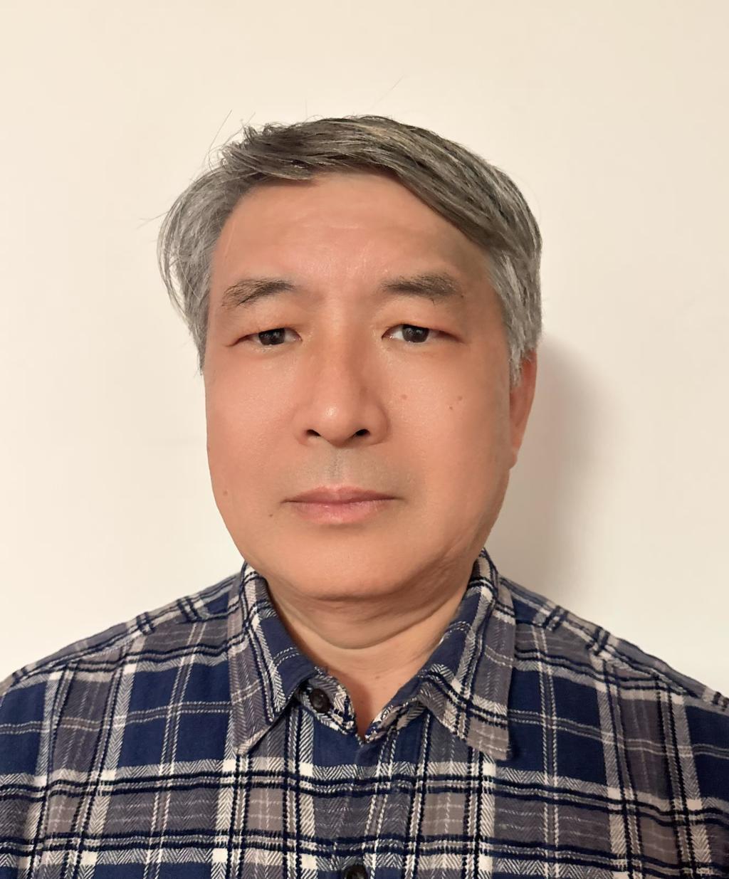 李彪