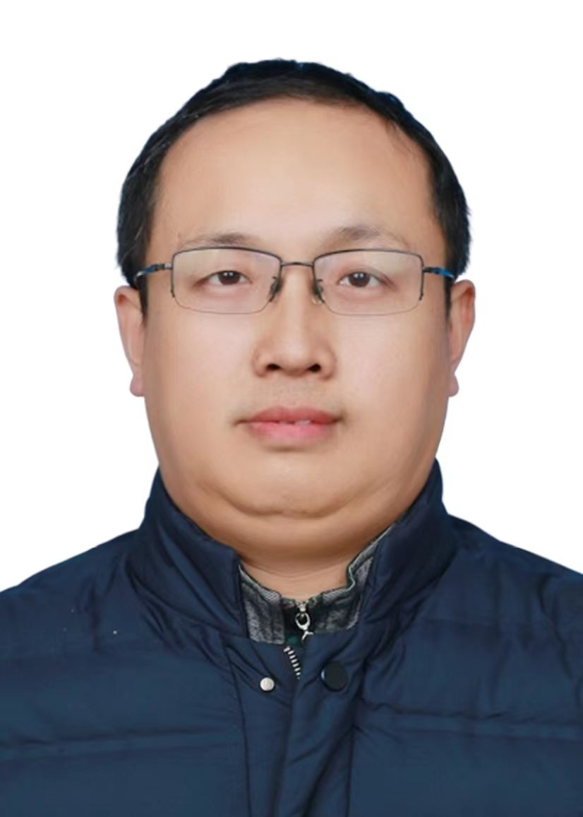 刘华文 副经理