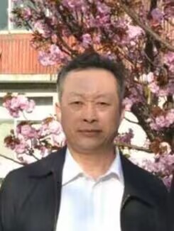 曲国文